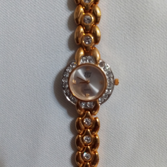 Women's watch - Picture 2 of 2